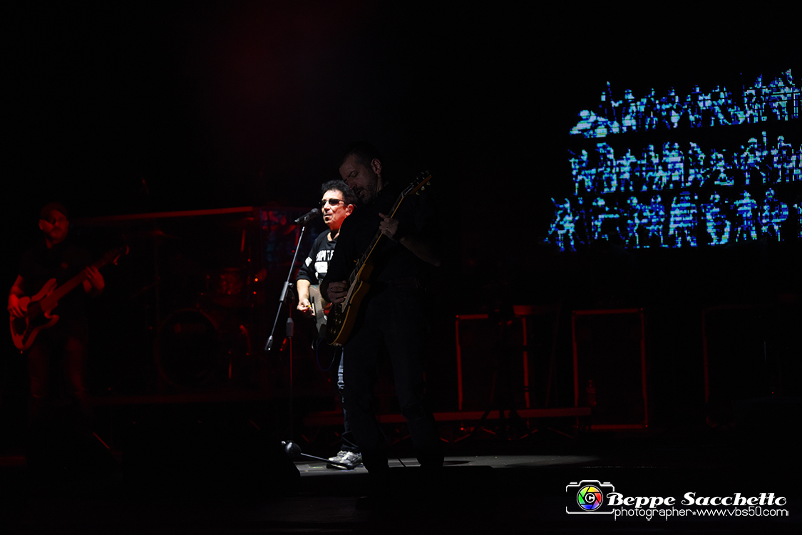 VBS_4062 - Concerto Edoardo Bennato - Peter Pan Rock 'n' Roll Tour.jpg